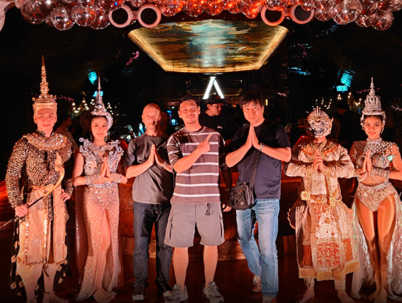 ハ゛ンコク研修 ルーフトッフ゜ハ゛ーにて